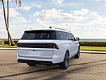 New 2025 LINCOLN NAVIGATOR L RESERVE in PEMBROKE PINES, FLORIDA (Photo 8)
