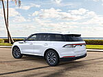 New 2025 LINCOLN AVIATOR PREMIERE in PEMBROKE PINES, FLORIDA (Photo 4)