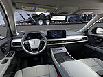 New 2025 LINCOLN AVIATOR PREMIERE in PEMBROKE PINES, FLORIDA (Photo 9)