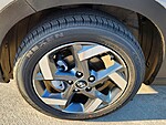 New 2025 HYUNDAI VENUE SEL in DAVIE, FLORIDA (Photo 5)