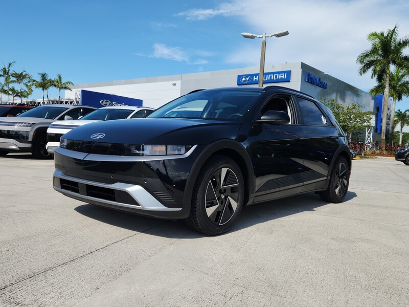 New 2025 HYUNDAI IONIQ 5 SEL RWD in DAVIE, FLORIDA