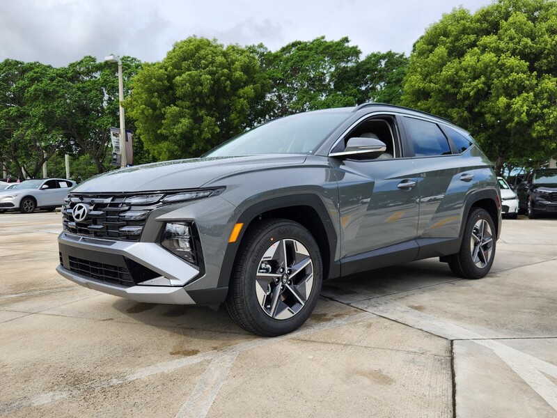 New 2025 HYUNDAI TUCSON SEL CONVENIENCE AWD in DAVIE, FLORIDA