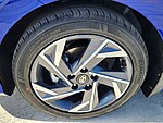 New 2025 HYUNDAI ELANTRA SEL SPORT IVT in DAVIE, FLORIDA (Photo 5)
