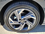 New 2025 HYUNDAI ELANTRA LIMITED IVT in DAVIE, FLORIDA (Photo 5)