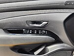 New 2025 HYUNDAI TUCSON LIMITED AWD in DAVIE, FLORIDA (Photo 15)
