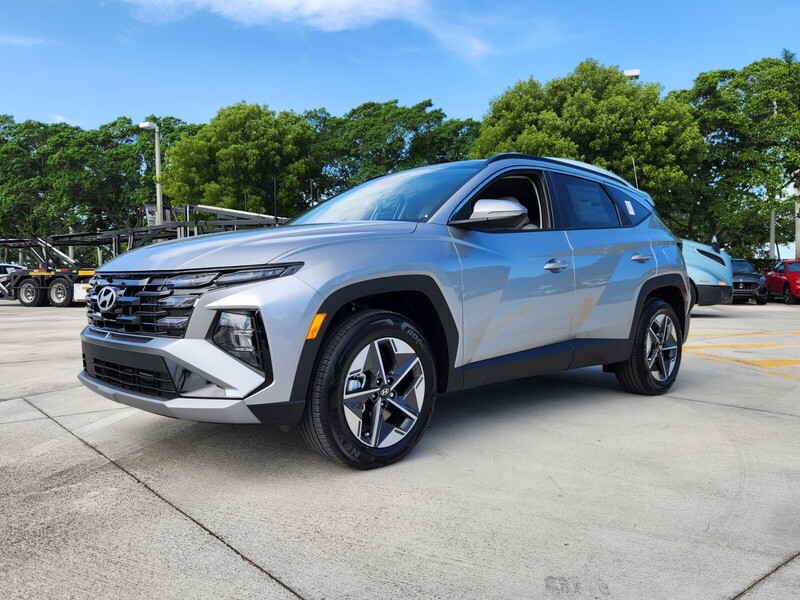 New 2025 HYUNDAI TUCSON HYBRID SEL CONVENIENCE AWD in DAVIE, FLORIDA