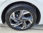 New 2025 HYUNDAI ELANTRA LIMITED IVT in DAVIE, FLORIDA (Photo 5)