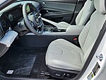 New 2025 HYUNDAI ELANTRA LIMITED IVT in DAVIE, FLORIDA (Photo 6)
