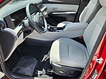 New 2025 HYUNDAI TUCSON SEL CONVENIENCE FWD in DAVIE, FLORIDA (Photo 6)