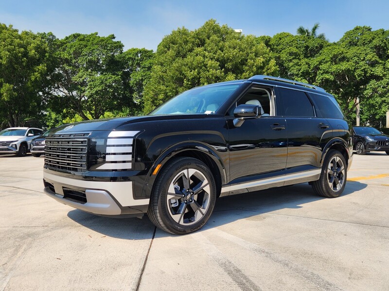 New 2026 HYUNDAI PALISADE LIMITED FWD in DAVIE, FLORIDA