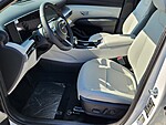 New 2026 HYUNDAI TUCSON SEL CONVENIENCE FWD in DAVIE, FLORIDA (Photo 6)