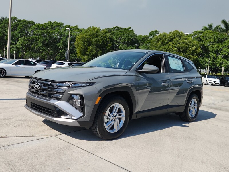 New 2026 HYUNDAI TUCSON SE FWD in DAVIE, FLORIDA