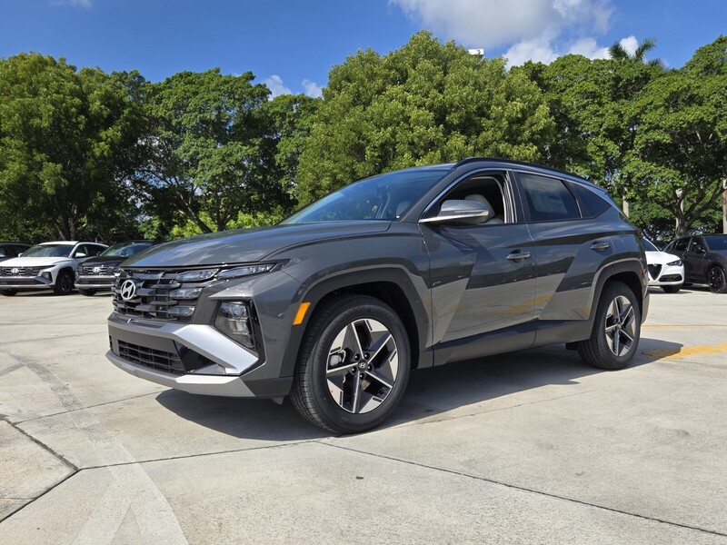 New 2026 HYUNDAI TUCSON SEL CONVENIENCE FWD in DAVIE, FLORIDA