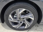New 2025 HYUNDAI ELANTRA HYBRID LIMITED DCT in DAVIE, FLORIDA (Photo 5)