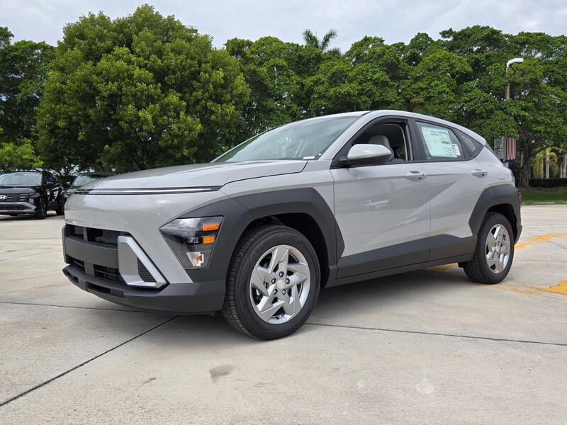 New 2026 HYUNDAI KONA SE FWD in DAVIE, FLORIDA