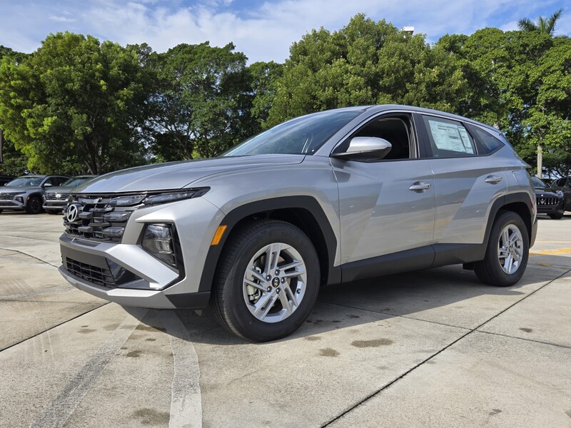 New 2026 HYUNDAI TUCSON SE FWD in DAVIE, FLORIDA