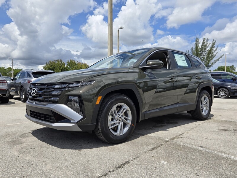 New 2026 HYUNDAI TUCSON SE FWD in DAVIE, FLORIDA