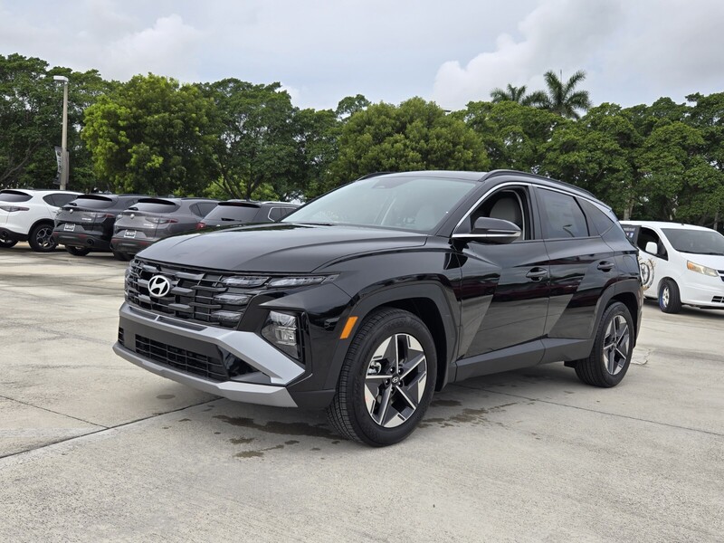 New 2026 HYUNDAI TUCSON SEL CONVENIENCE FWD in DAVIE, FLORIDA