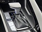 New 2025 HYUNDAI ELANTRA HYBRID LIMITED DCT in DAVIE, FLORIDA (Photo 12)