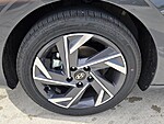 New 2025 HYUNDAI ELANTRA HYBRID LIMITED DCT in DAVIE, FLORIDA (Photo 5)