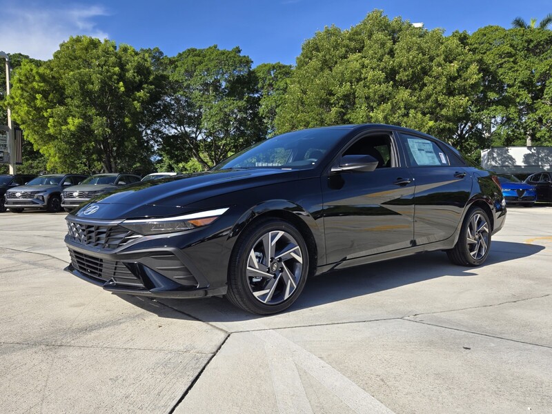 New 2025 HYUNDAI ELANTRA SEL SPORT IVT in DAVIE, FLORIDA