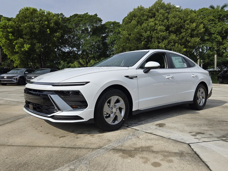 New 2026 HYUNDAI SONATA SE FWD in DAVIE, FLORIDA