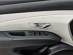 New 2026 HYUNDAI TUCSON SEL CONVENIENCE FWD in DAVIE, FLORIDA (Photo 15)