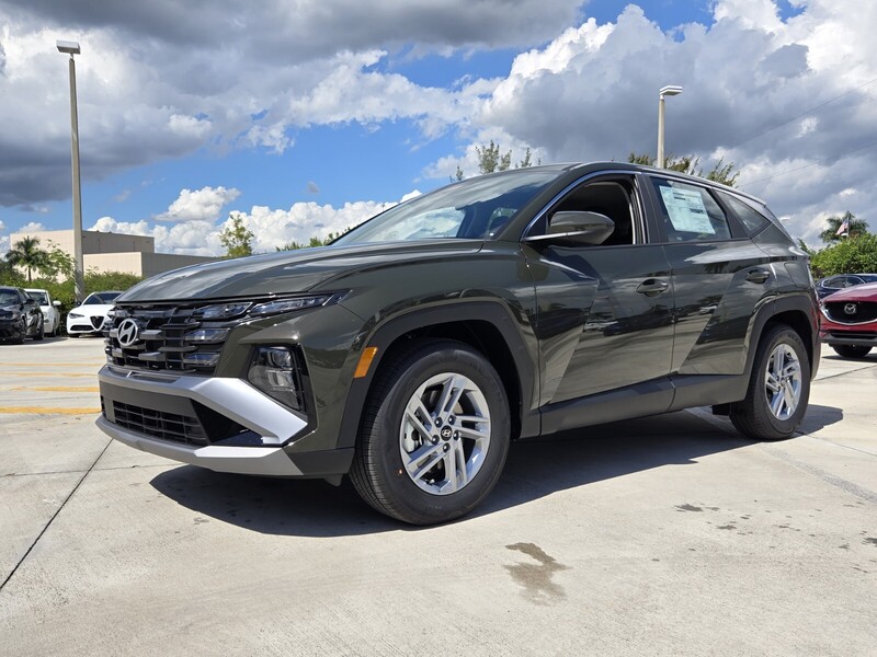 New 2026 HYUNDAI TUCSON SE FWD in DAVIE, FLORIDA
