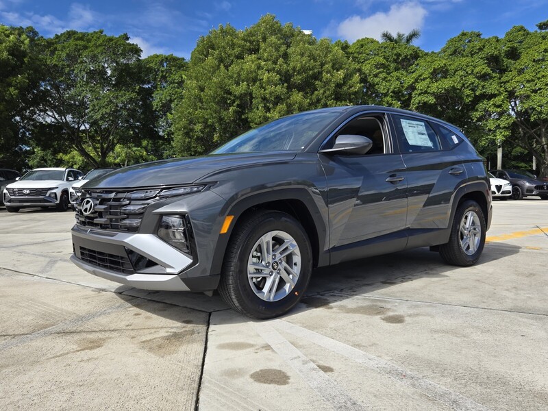 New 2026 HYUNDAI TUCSON SE FWD in DAVIE, FLORIDA