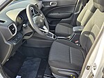 New 2025 HYUNDAI VENUE SE IVT in DAVIE, FLORIDA (Photo 6)