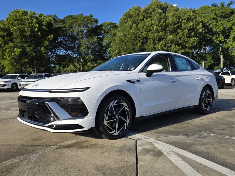 New 2026 HYUNDAI SONATA SEL SPORT FWD in DAVIE, FLORIDA