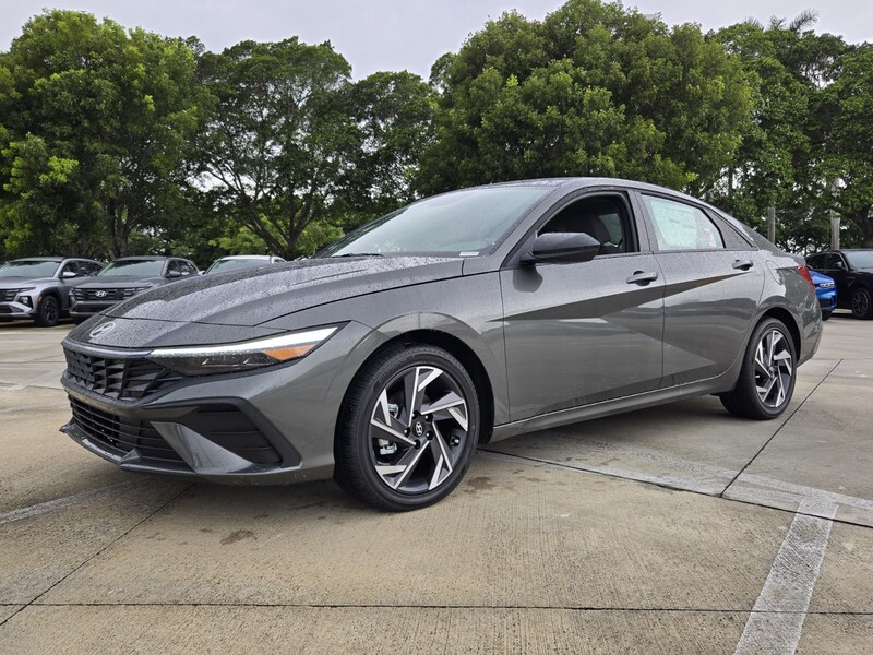 New 2025 HYUNDAI ELANTRA HYBRID SEL SPORT DCT in DAVIE, FLORIDA