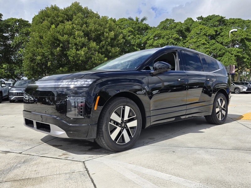 New 2026 HYUNDAI IONIQ 9 SEL AWD in DAVIE, FLORIDA