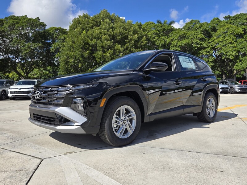 New 2026 HYUNDAI TUCSON SE FWD in DAVIE, FLORIDA