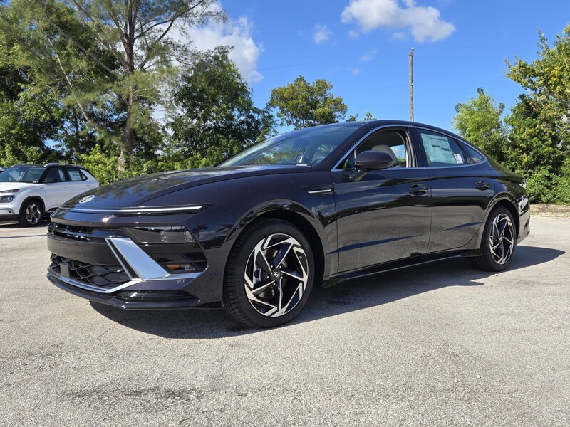 New 2026 HYUNDAI SONATA SEL SPORT FWD in DAVIE, FLORIDA