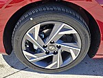 New 2025 HYUNDAI ELANTRA SEL SPORT IVT in DAVIE, FLORIDA (Photo 5)