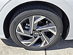 New 2025 HYUNDAI ELANTRA SEL SPORT IVT in DAVIE, FLORIDA (Photo 5)