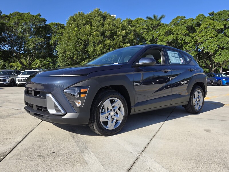 New 2026 HYUNDAI KONA SE FWD in DAVIE, FLORIDA