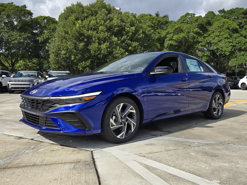 New 2025 HYUNDAI ELANTRA SEL SPORT IVT in DAVIE, FLORIDA