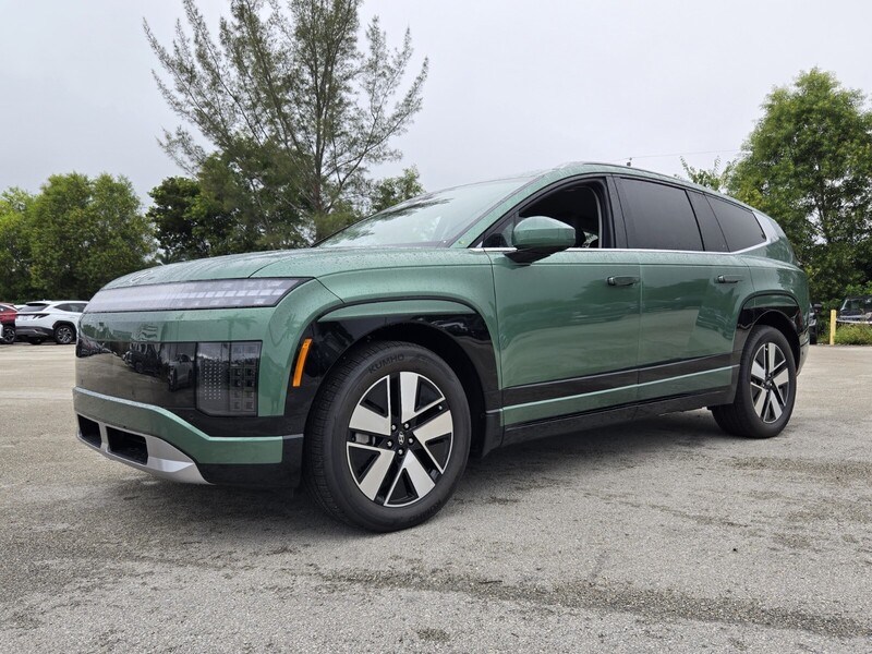 New 2026 HYUNDAI IONIQ 9 SEL AWD in DAVIE, FLORIDA
