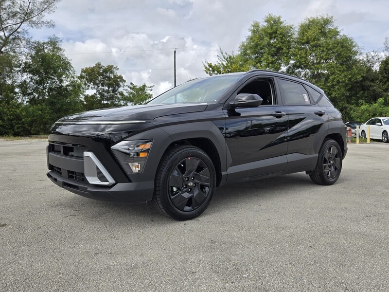New 2026 HYUNDAI KONA SEL SPORT FWD in DAVIE, FLORIDA