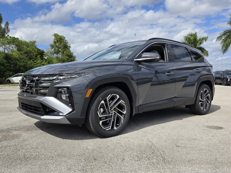 New 2026 HYUNDAI TUCSON LIMITED FWD in DAVIE, FLORIDA