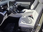 New 2026 HYUNDAI TUCSON SEL PREMIUM FWD in DAVIE, FLORIDA (Photo 6)