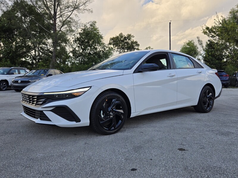 New 2026 HYUNDAI ELANTRA SEL SPORT IVT in DAVIE, FLORIDA