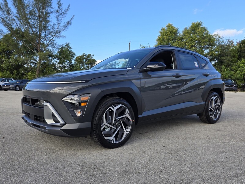 New 2026 HYUNDAI KONA SEL PREMIUM FWD in DAVIE, FLORIDA