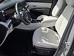 New 2026 HYUNDAI TUCSON SEL PREMIUM FWD in DAVIE, FLORIDA (Photo 6)