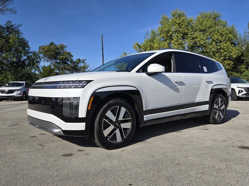 New 2026 HYUNDAI IONIQ 9 SEL AWD in DAVIE, FLORIDA