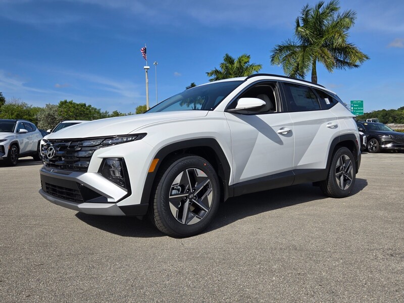 New 2026 HYUNDAI TUCSON SEL FWD in DAVIE, FLORIDA