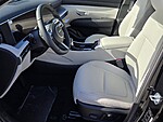 New 2026 HYUNDAI TUCSON SEL PREMIUM FWD in DAVIE, FLORIDA (Photo 6)