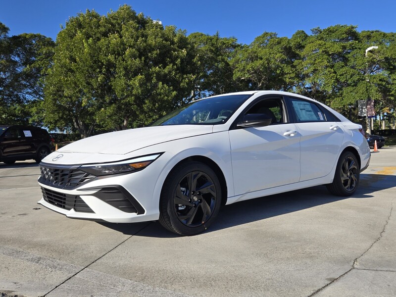 New 2026 HYUNDAI ELANTRA SEL SPORT IVT in DAVIE, FLORIDA